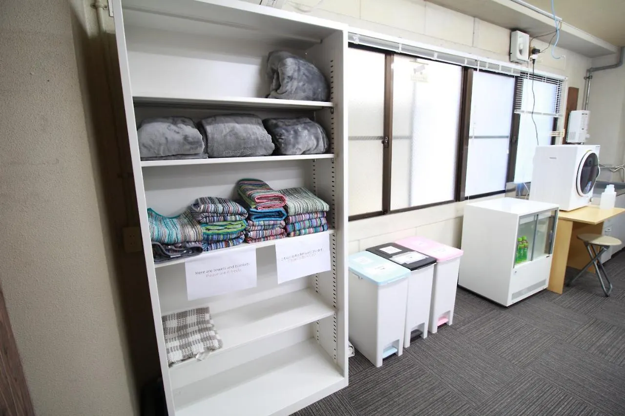 E-House第二ビル Tokyo Hostel 0*,  Japan